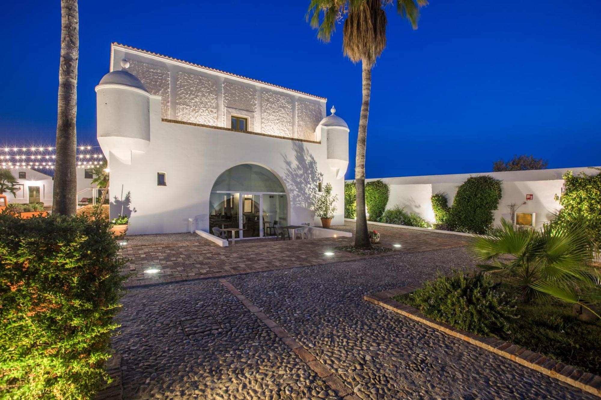 Torre Fiore Hotel Masseria 皮斯蒂奇 外观 照片
